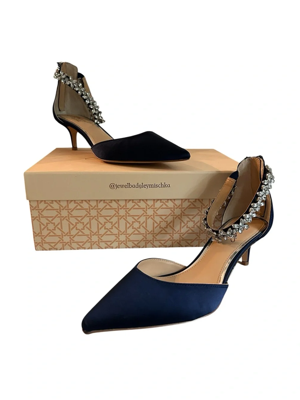 Jewel Badgley Mischka Navy Satin Crystal Embellished Kitten Heels Size 8